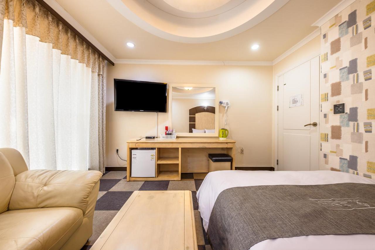 Drama Motel Boryeong Luaran gambar
