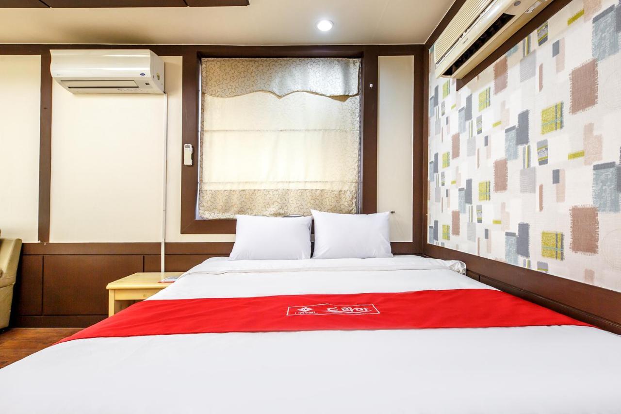 Drama Motel Boryeong Luaran gambar