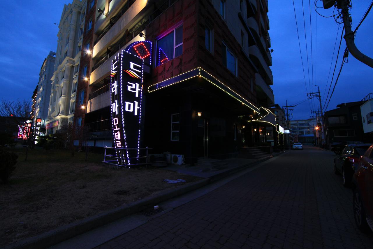 Drama Motel Boryeong Luaran gambar