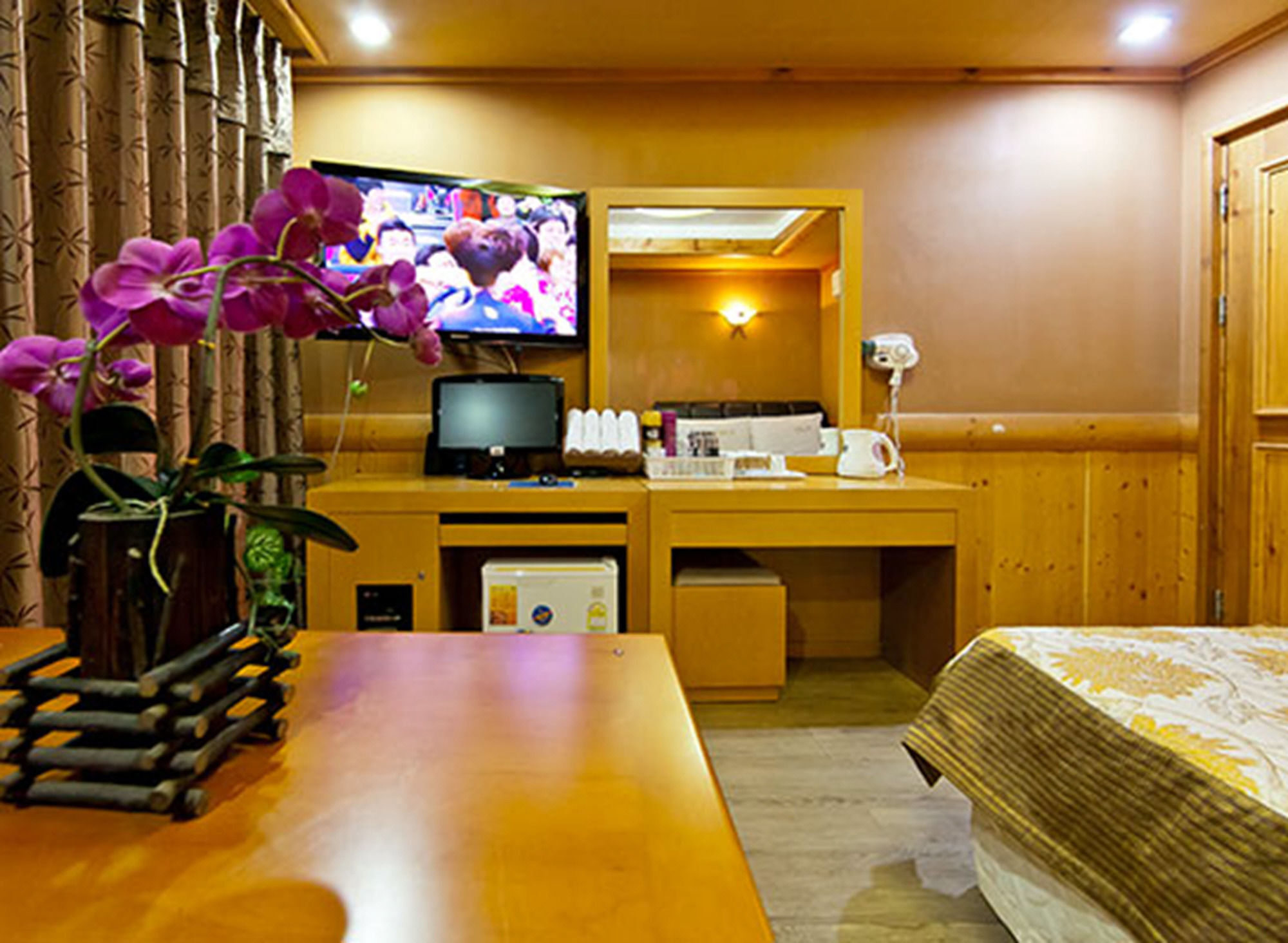 Drama Motel Boryeong Luaran gambar